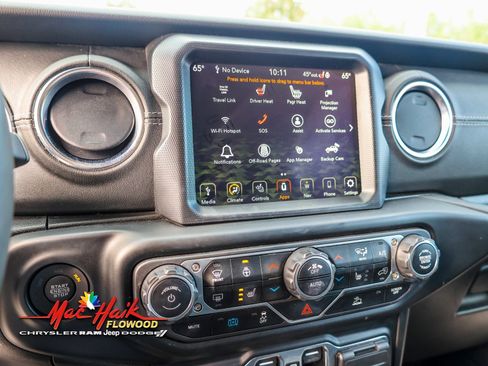 Used 2023 Jeep Wrangler Unlimited Sahara w/ Cold Weather Group image 21