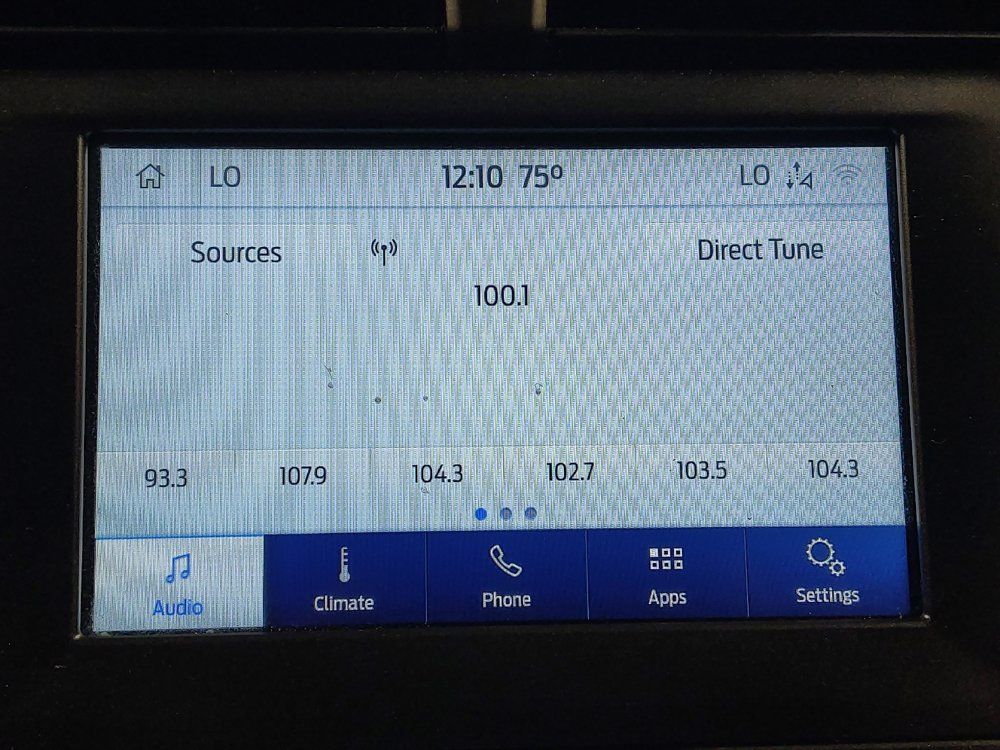 Used 2020 Ford Fusion SEL FWD image 25
