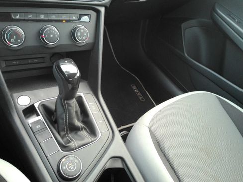 Used 2022 Volkswagen Taos S AWD/4WD image 27