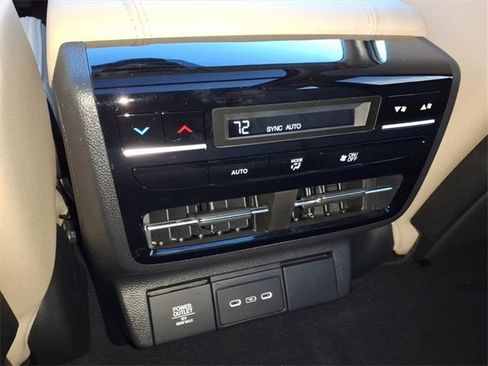 New 2026 Acura MDX Base image 14