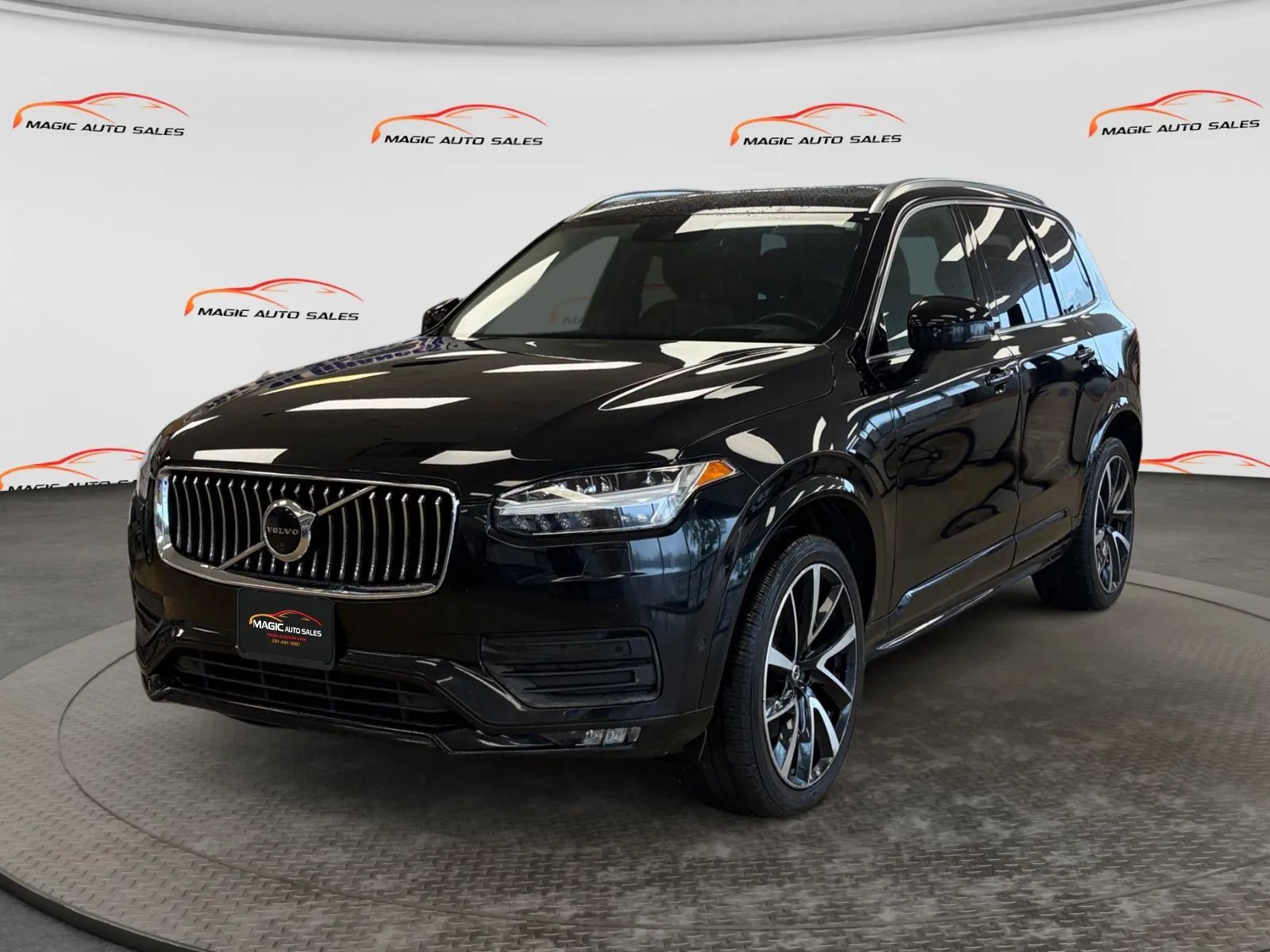 Used 2021 Volvo XC90 T6 Momentum w/ Advanced Package AWD/4WD image 1