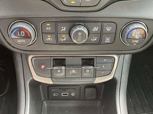 Used 2023 GMC Terrain Denali w/ LPO, 'HIT The Road' Package AWD/4WD image 28
