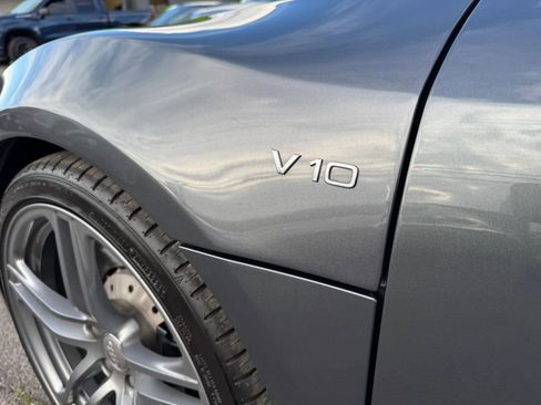 Used 2011 Audi R8 V10 AWD/4WD image 10