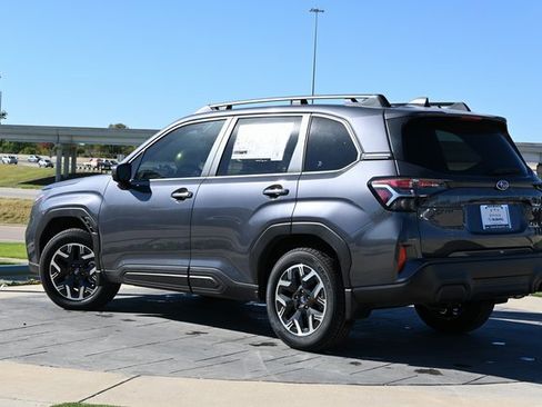 New 2025 Subaru Forester Premium image 5