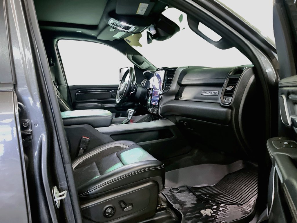 Used 2022 RAM 1500 Laramie AWD/4WD image 29