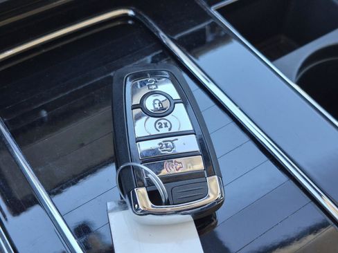 Used 2023 Lincoln Aviator Black Label w/ Dynamic Handling Package image 35