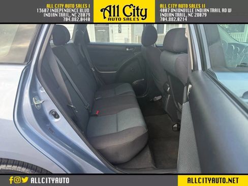 Used 2008 Toyota Matrix XR image 9