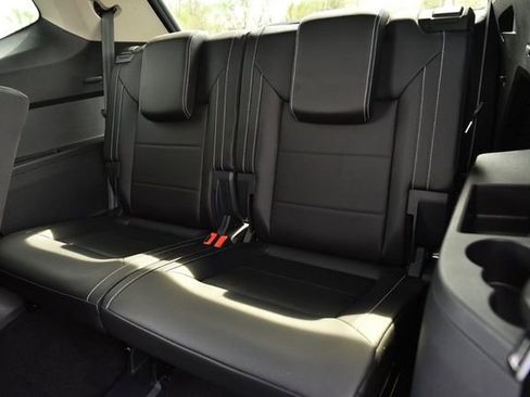 Used 2023 Volkswagen Atlas SE w/ Panoramic Sunroof Package image 25