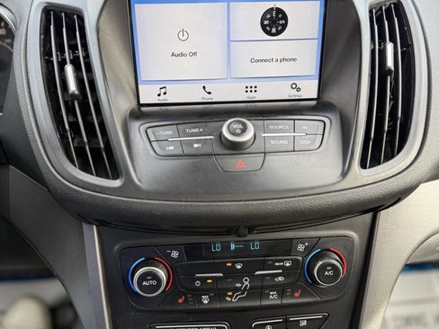 Used 2018 Ford Escape SEL AWD/4WD image 19