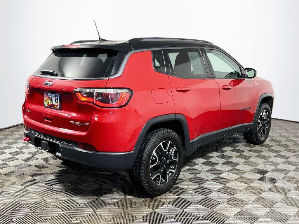 Used 2020 Jeep Compass Trailhawk w/ Leather Interior Group AWD/4WD image 7