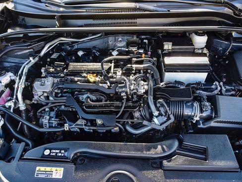 Used 2023 Toyota Corolla SE image 32