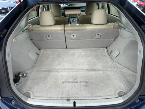Used 2013 Toyota Prius Four FWD image 13