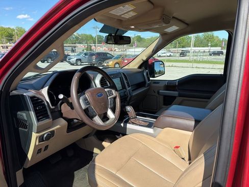 Used 2018 Ford F150 Lariat image 9
