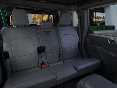 New 2025 Ford Bronco Outer Banks AWD/4WD image 11