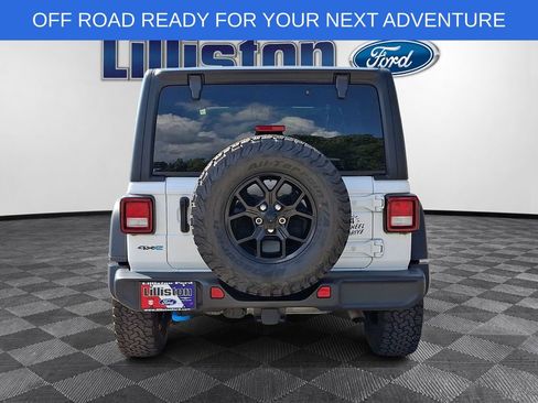 Used 2024 Jeep Wrangler Unlimited AWD/4WD image 5