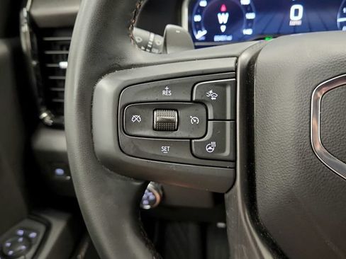 Used 2024 GMC Sierra 1500 AT4 w/ Technology Package AWD/4WD image 29