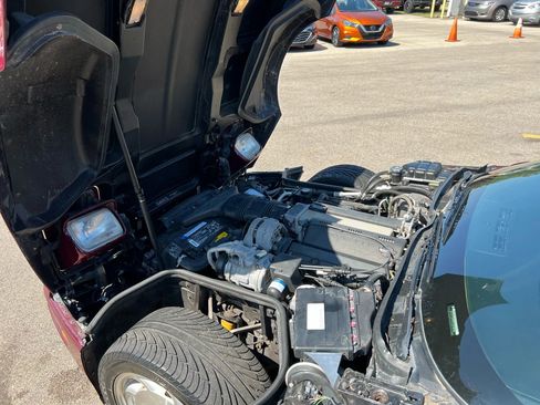 Used 1993 Chevrolet Corvette Coupe 2D image 20