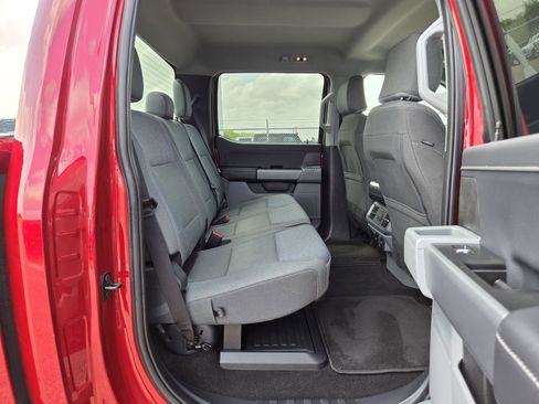Used 2025 Ford F150 XLT w/ Equipment Group 301A Standard AWD/4WD image 17