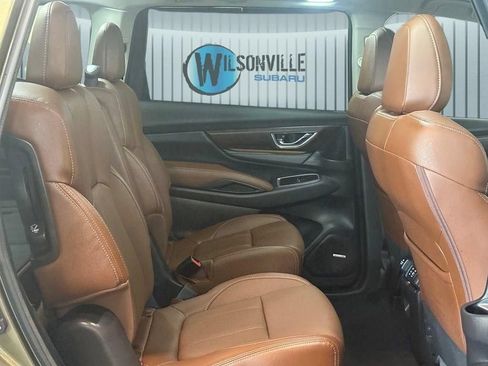 Used 2023 Subaru Ascent Touring AWD/4WD image 7