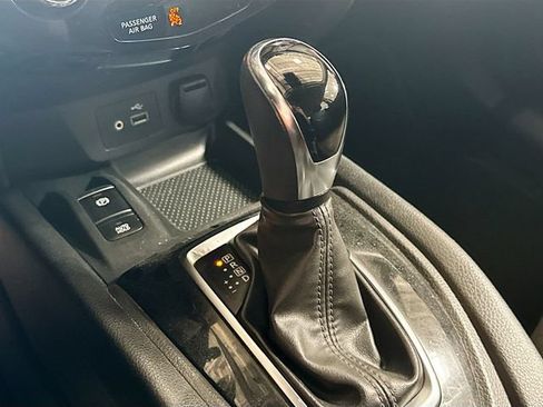 Used 2019 Nissan Rogue Sport SV w/ Technology Package AWD/4WD image 16