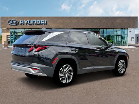 New 2026 Hyundai Tucson SEL Plus w/ Tow & Go Package FWD image 8