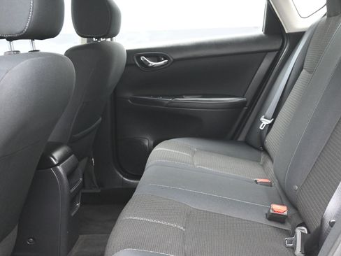 Used 2017 Nissan Sentra S image 22