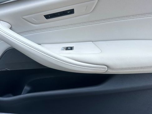 Certified 2023 BMW 530e xDrive w/ Executive Package image 21