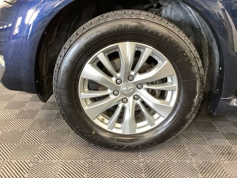 Used 2017 INFINITI QX80 4WD w/ Driver Assistance Package image 3