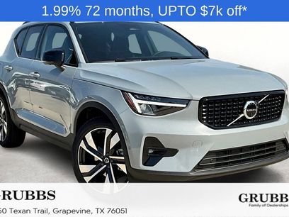 New 2026 Volvo XC40 B4 Plus w/ Protection Package Premier
