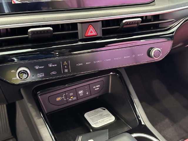 New 2026 Kia K5 GT-Line w/ GT-Line Red Interior Package FWD image 6