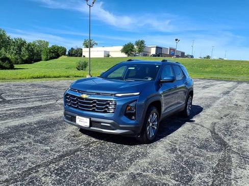 Used 2025 Chevrolet Equinox LT w/ Convenience Package II AWD/4WD image 50