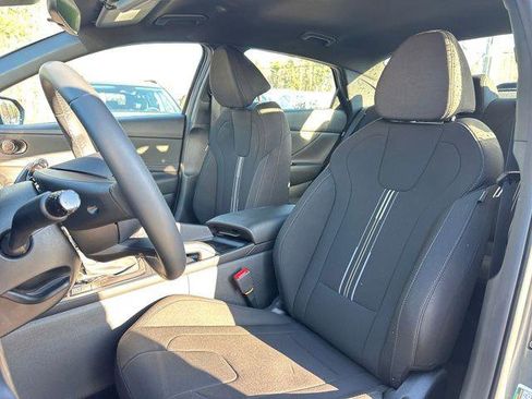 New 2026 Hyundai Elantra Sport image 7