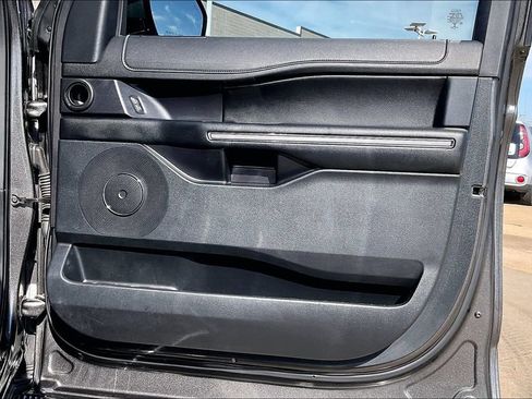 Used 2021 Ford Expedition Max XLT AWD/4WD image 24
