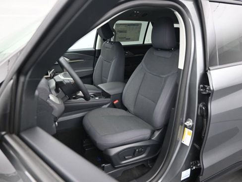 New 2026 Ford Explorer Active RWD image 8