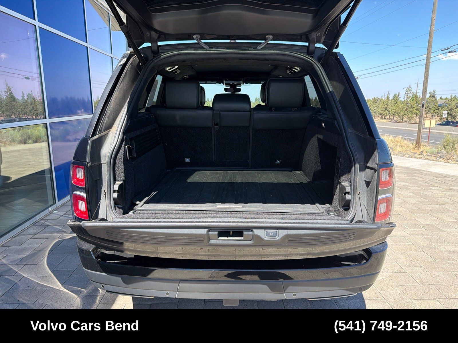 Used 2018 Land Rover Range Rover Autobiography AWD/4WD image 9
