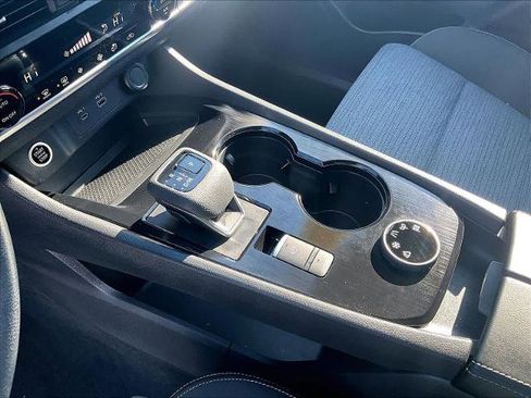 Certified 2023 Nissan Rogue SV image 20