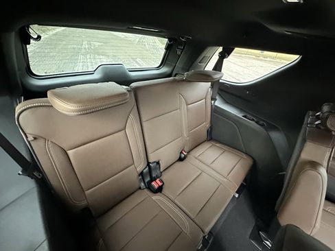 New 2026 Chevrolet Tahoe High Country image 16