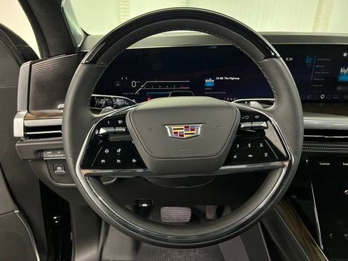 New 2026 Cadillac Escalade Platinum Sport w/ LPO, ONYX Package AWD/4WD image 15