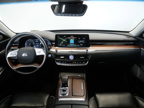 Used 2019 Kia K900 Luxury w/ VIP Package AWD/4WD image 17