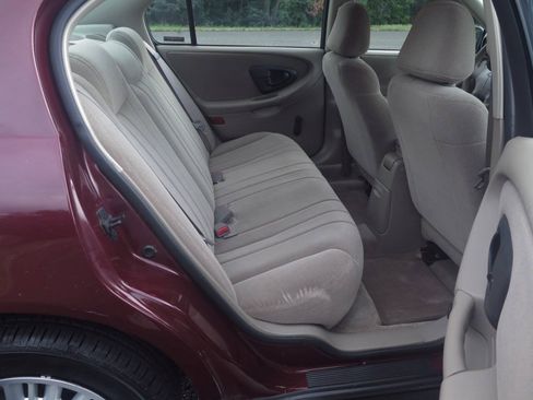 Used 2001 Chevrolet Malibu V6 FWD image 36