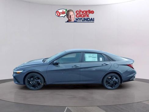 New 2026 Hyundai Elantra Sport FWD image 2