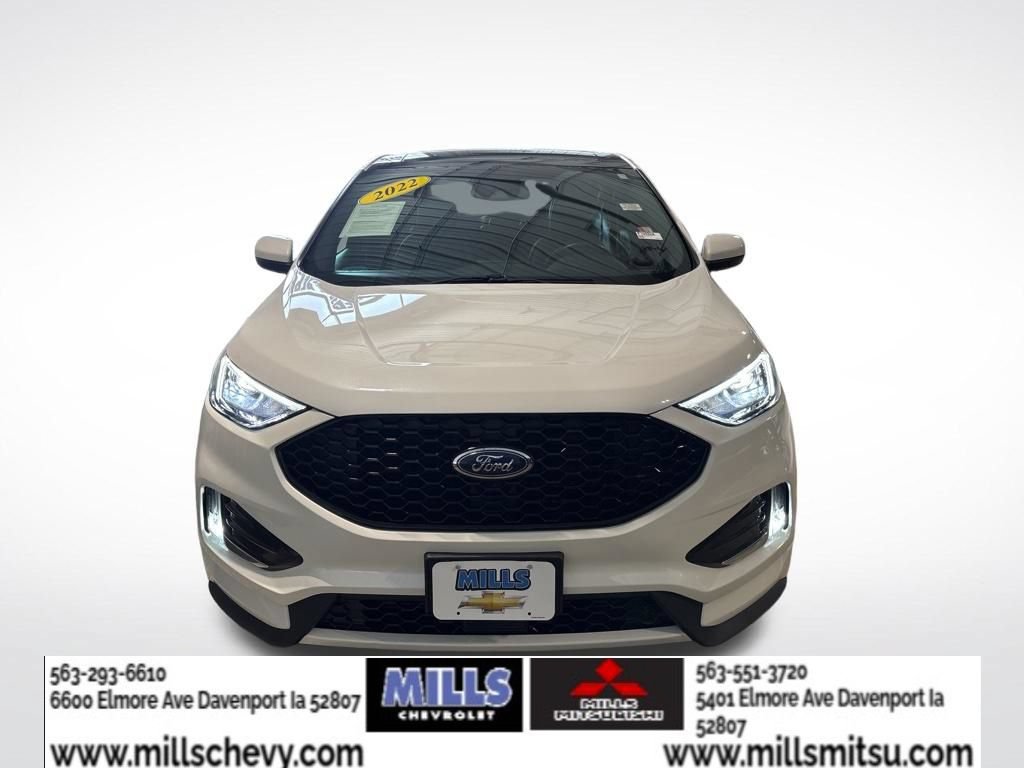 Used 2022 Ford Edge ST-Line w/ Cold Weather Package AWD/4WD image 2