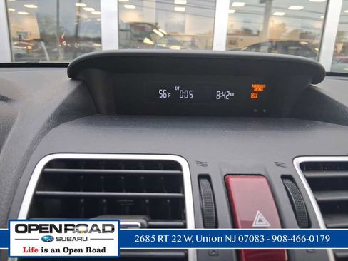 Used 2015 Subaru Crosstrek 2.0i Premium image 20