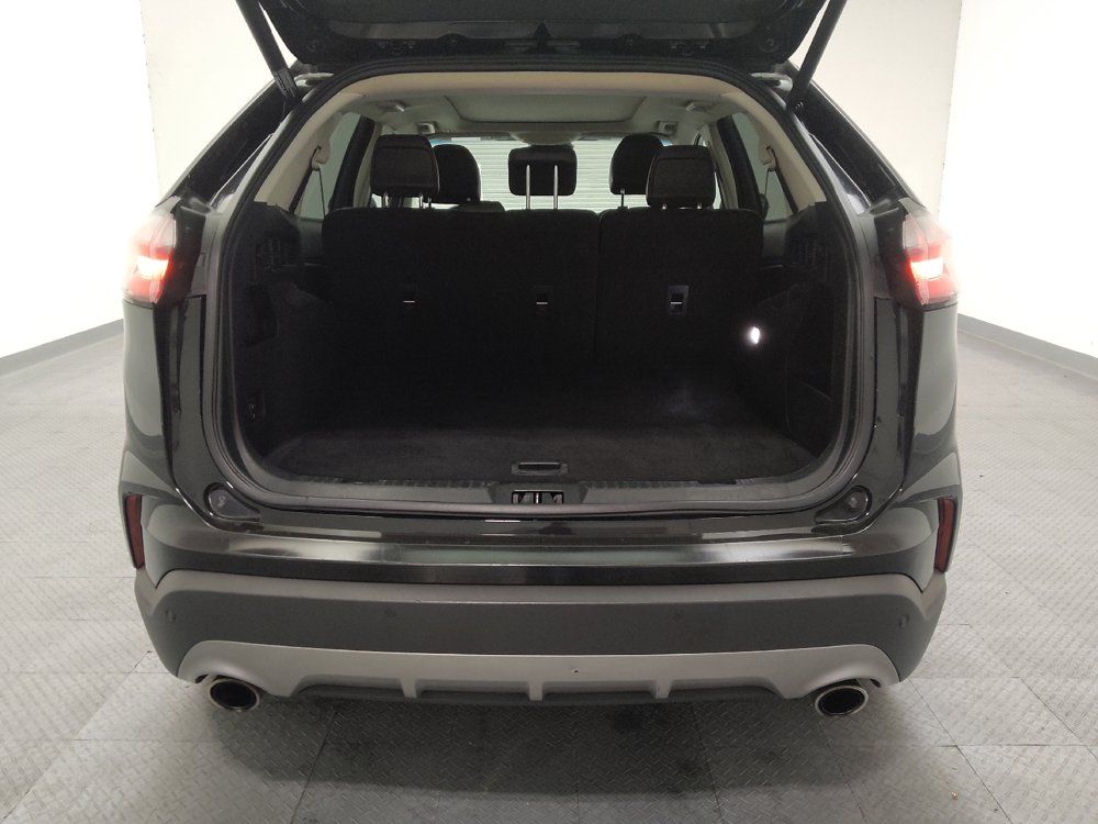 Used 2019 Ford Edge SEL w/ Equipment Group 201A FWD image 29