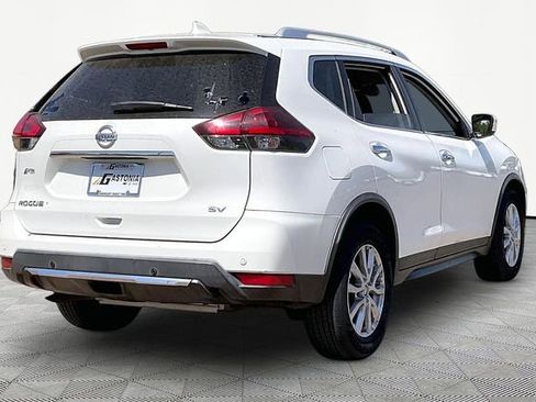 Used 2019 Nissan Rogue SV FWD image 5