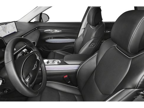 Used 2025 Genesis GV70 2.5T AWD/4WD image 6