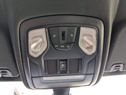 Used 2022 RAM 1500 Big Horn RWD image 25