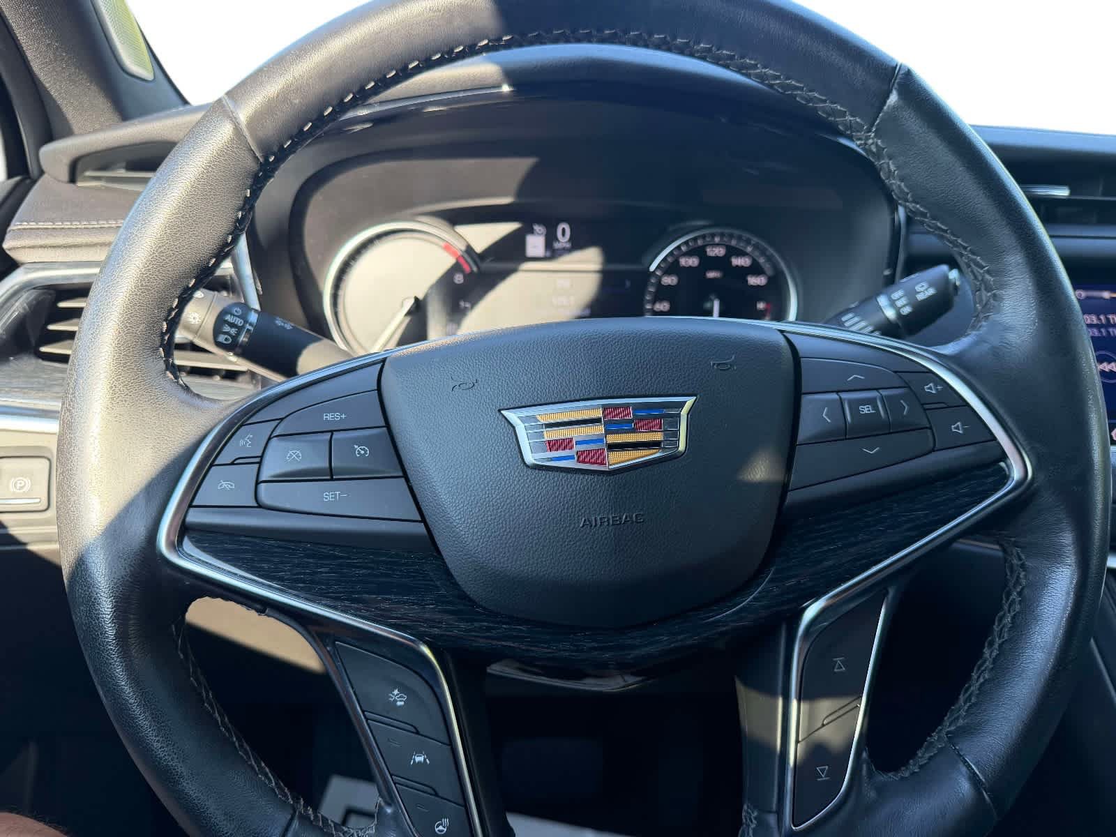 Used 2024 Cadillac XT5 Premium Luxury w/ LPO, Floor Liner Package AWD/4WD image 27
