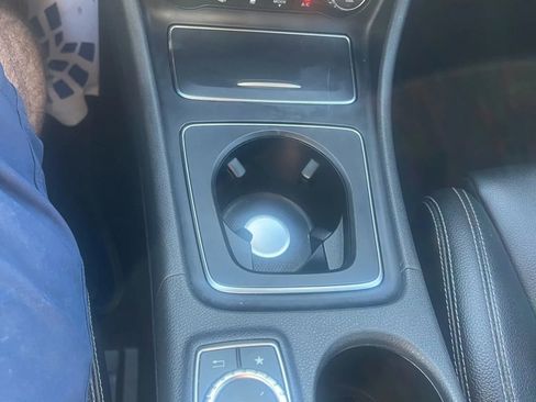 Used 2019 Mercedes-Benz CLA 250 image 19