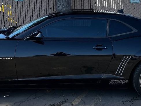 Used 2015 Chevrolet Camaro LS RWD image 8
